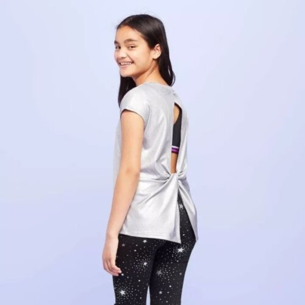 6-Girl's Large 10/12 More Than Magic Foil Silver Cap Sleeve Shirt Open Back